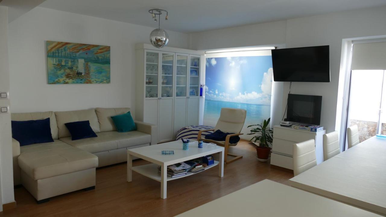 Апартаменты Piso En Santa Cristina, A 150 M De La Playa Олейрос Экстерьер фото